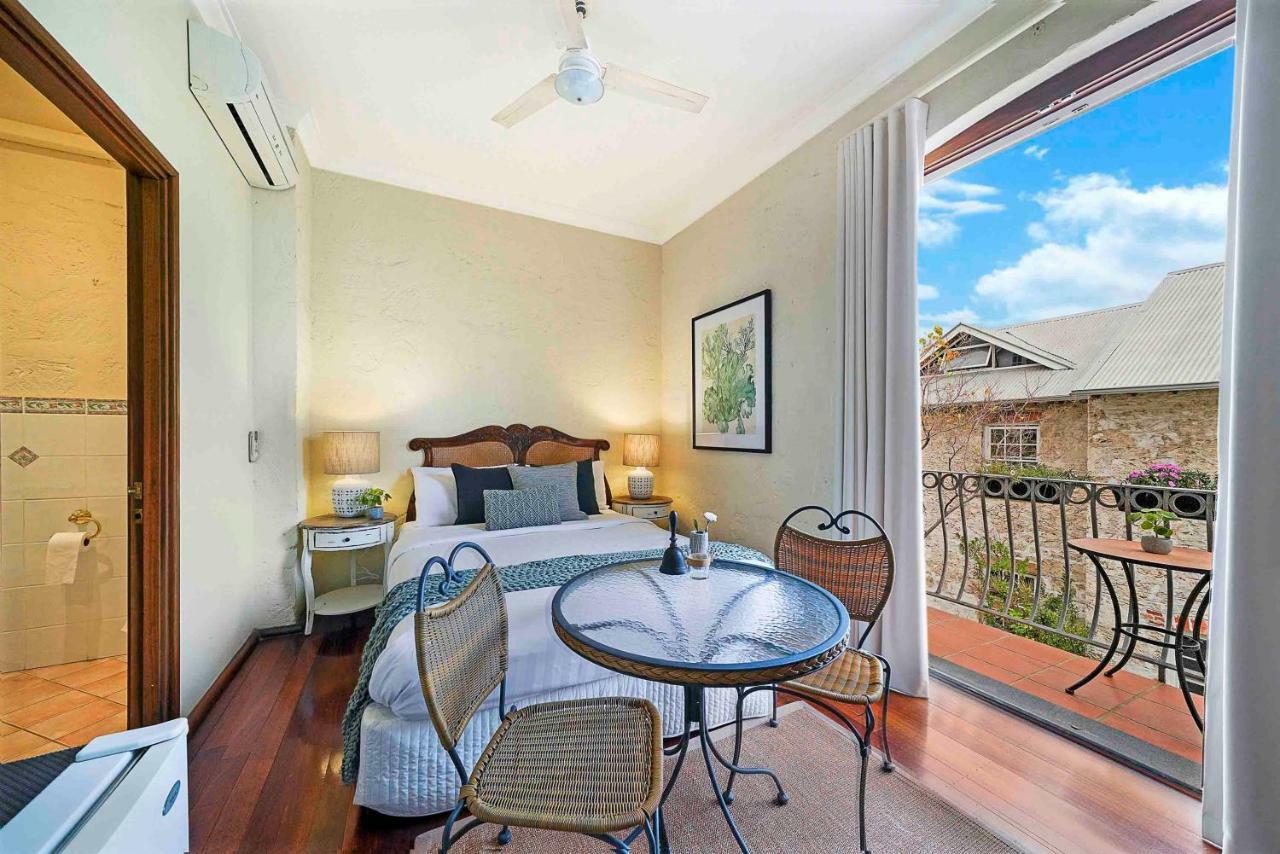 Fremantle Port Mill Bed & Breakfast - Unique Accommodation Exterior foto